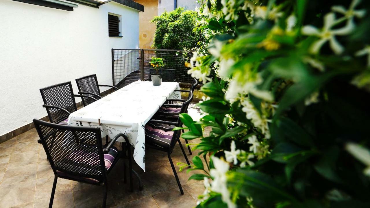 Apartamento Sia House Pula Exterior foto